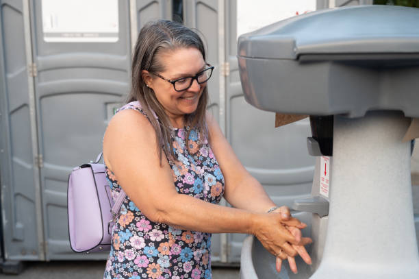Portable restroom solutions in Edgemont Park, MI